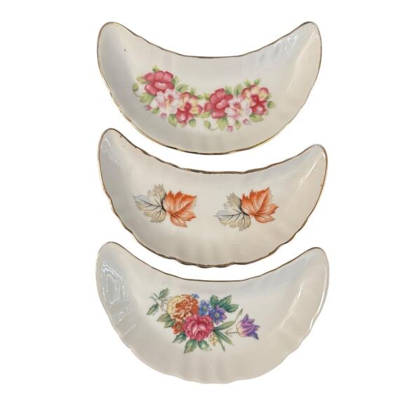 Chadwick Porcelain Trinket Dish Trio Seasonal Blooms Gold Rimmed - Picture 1 of 5